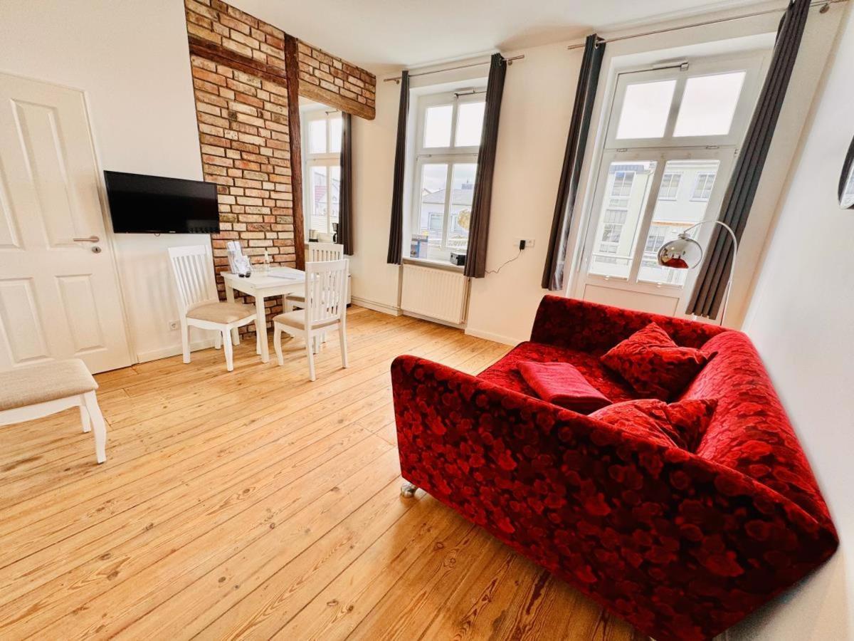 רוסטוק Ferienwohnung Seeterrasse מראה חיצוני תמונה